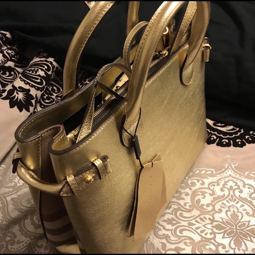 Burberry Handbag - Picture 2 of 5